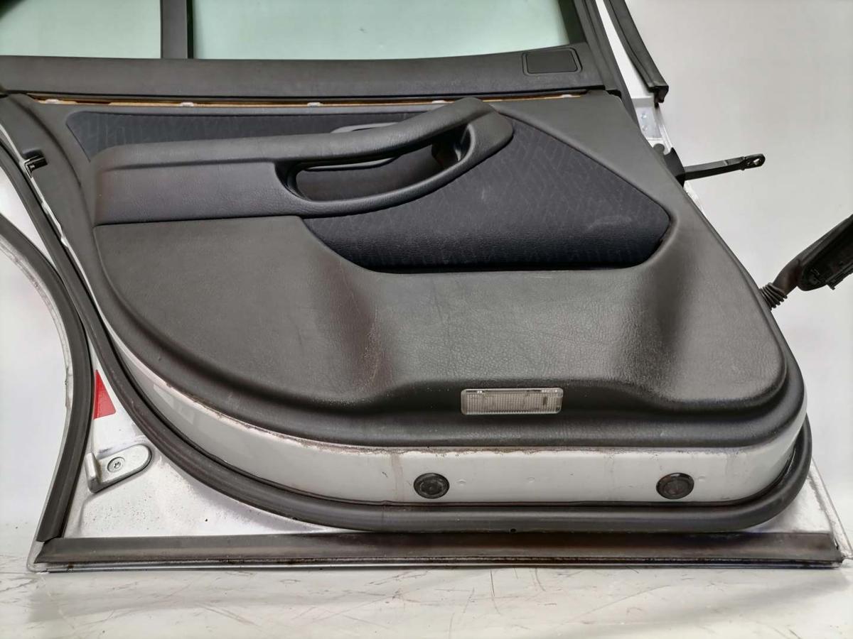 BMW 5er E39 original Tür hinten links 354 Titansilbermetallic Limousine Bj.1999
